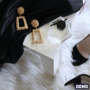 Black Ankle-Strap Heels and Jewellery Set — DEMO overview